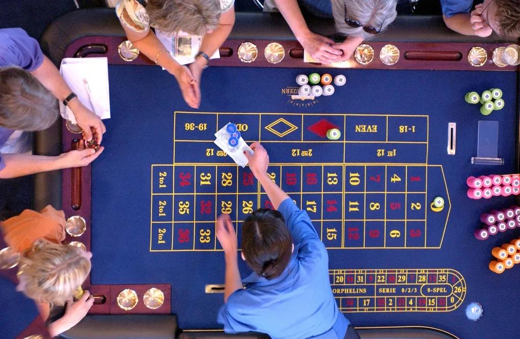 Khám phá cách tải game bài đổi thưởng dễ dàng và an toàn trên điện thoại