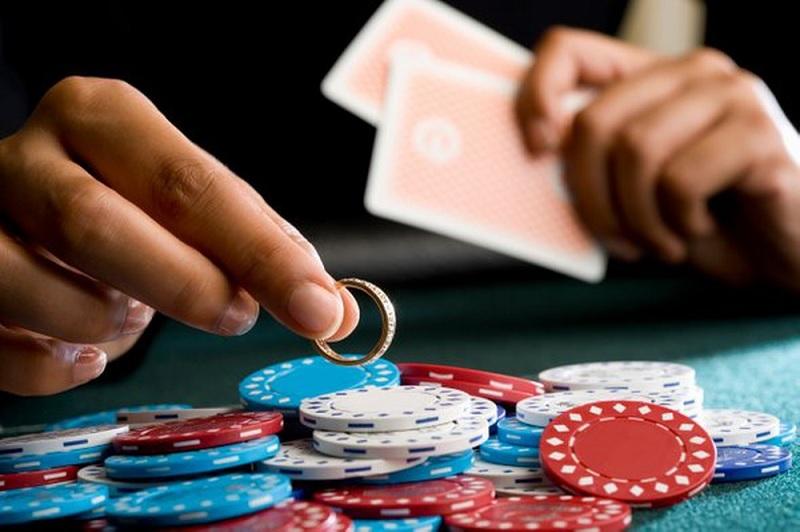 Khám phá vòng quay may mắn để nhận phần thưởng hấp dẫn ngay hôm nay!
